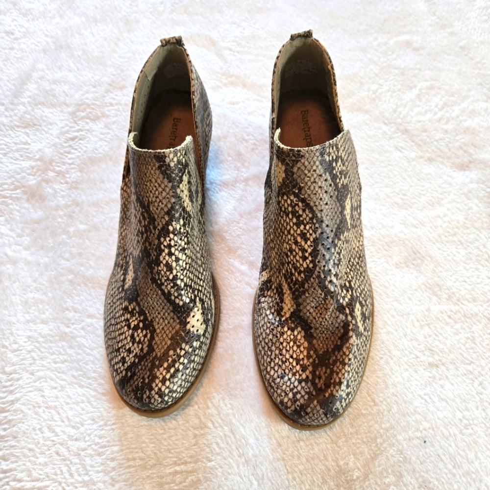 Baretraps Women's Snake Skin Print Ankle Booties -Size 6 1/2 Classic Western EUC - Picture 4 of 10